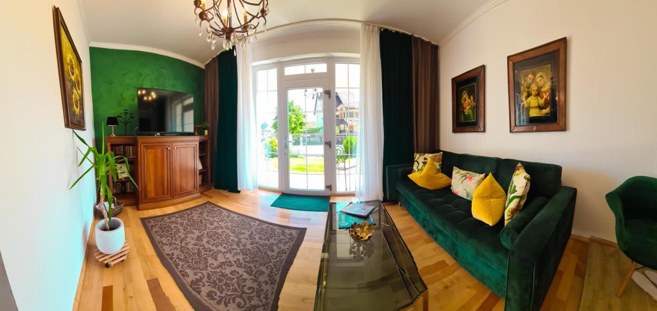 Sarada Boutique Luxury Apartment เดวา ภายนอก รูปภาพ