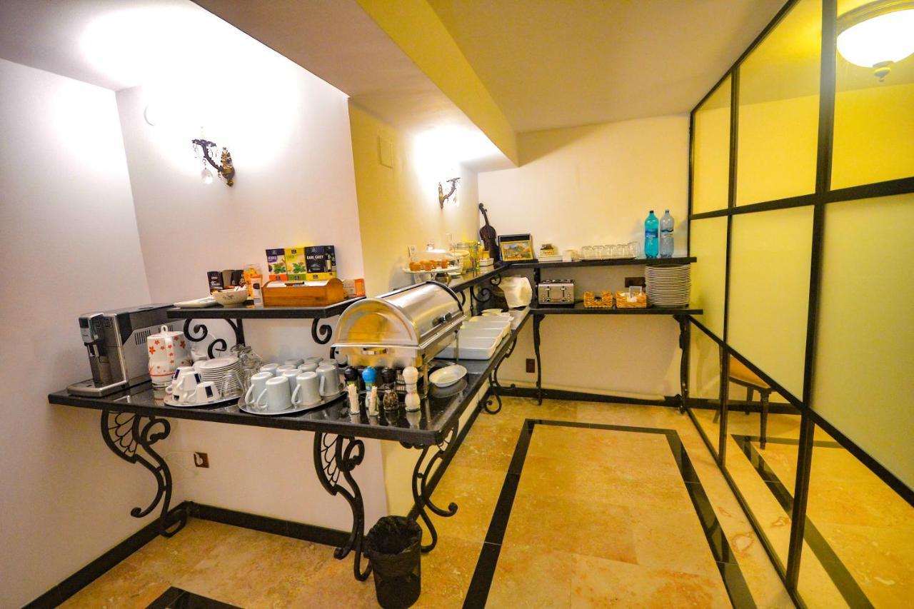 Sarada Boutique Luxury Apartment เดวา ภายนอก รูปภาพ